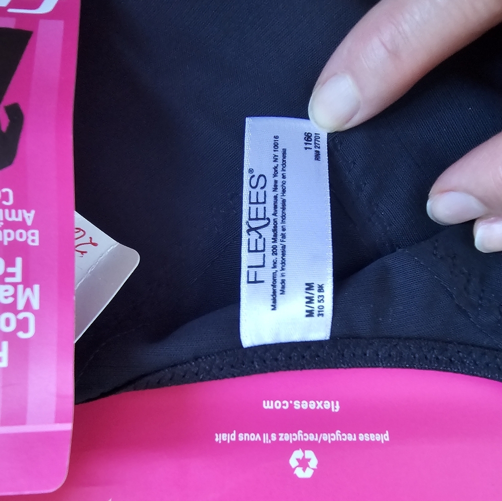 Flexees Body shaper, Medium - Picture 5 of 8